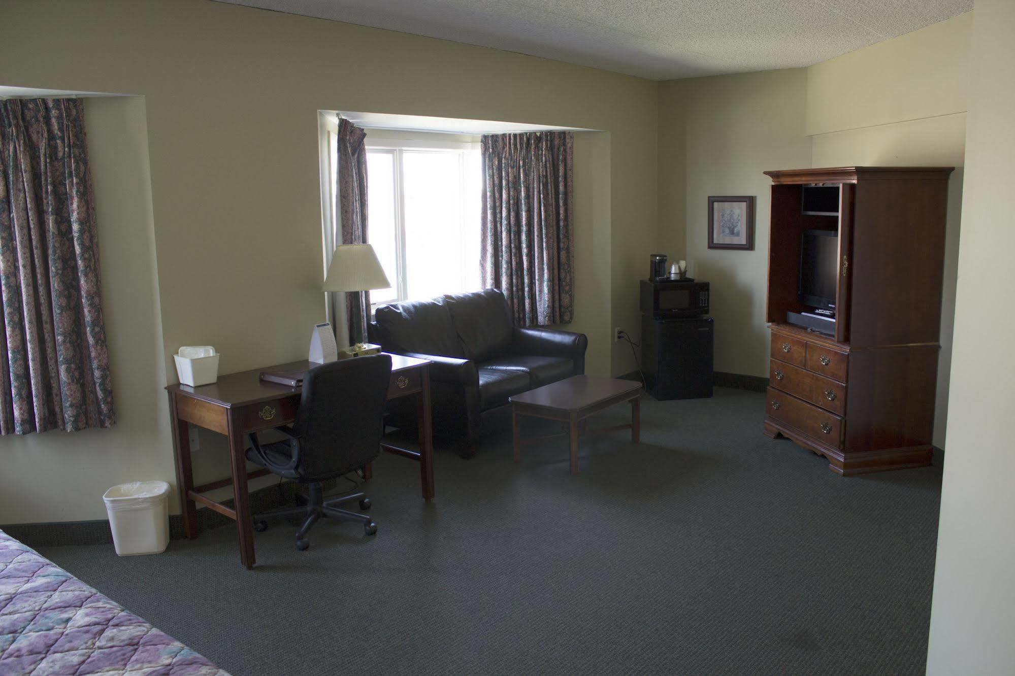 Comstock Inn & Conference Center Owosso المظهر الخارجي الصورة